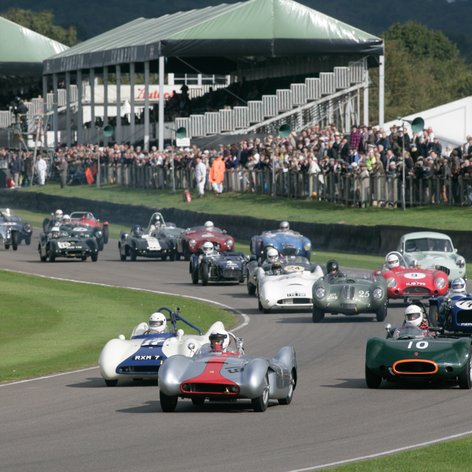 Goodwood Revival Oldtimer bei einem Rennen