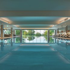 Indoor Pool South Lodge Hotel